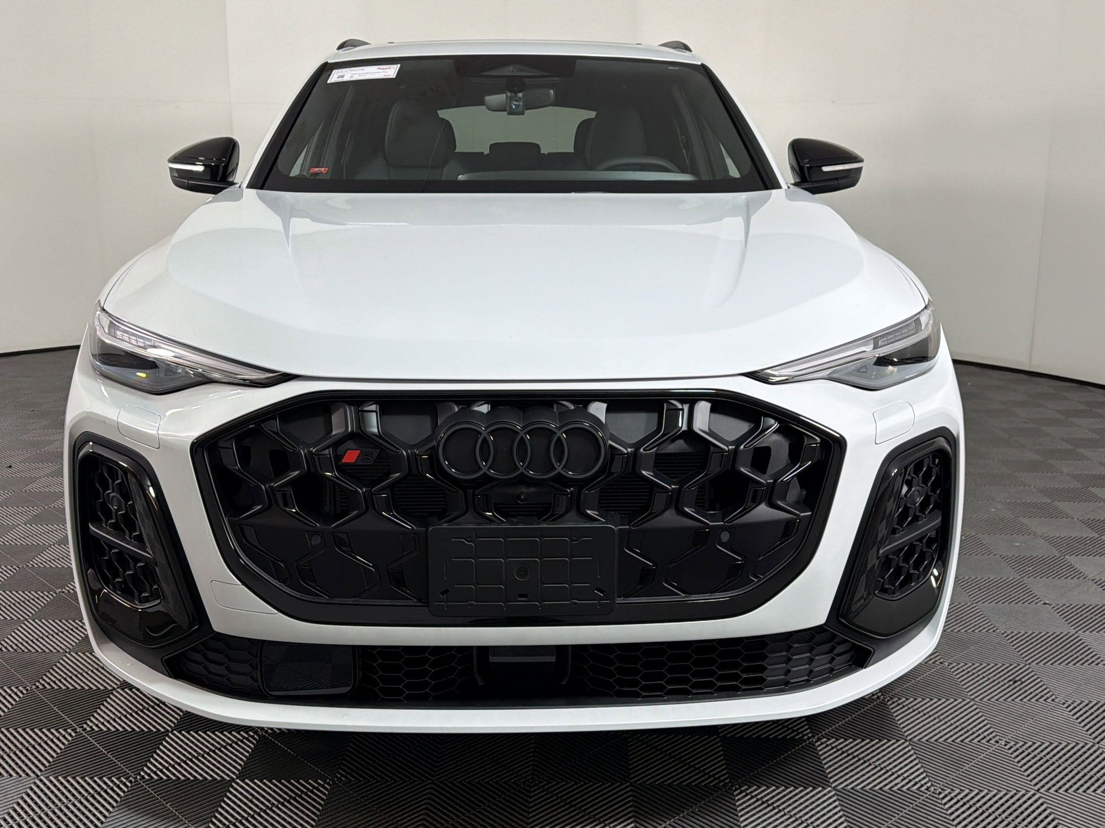 SQ5 Premium Plus SUV