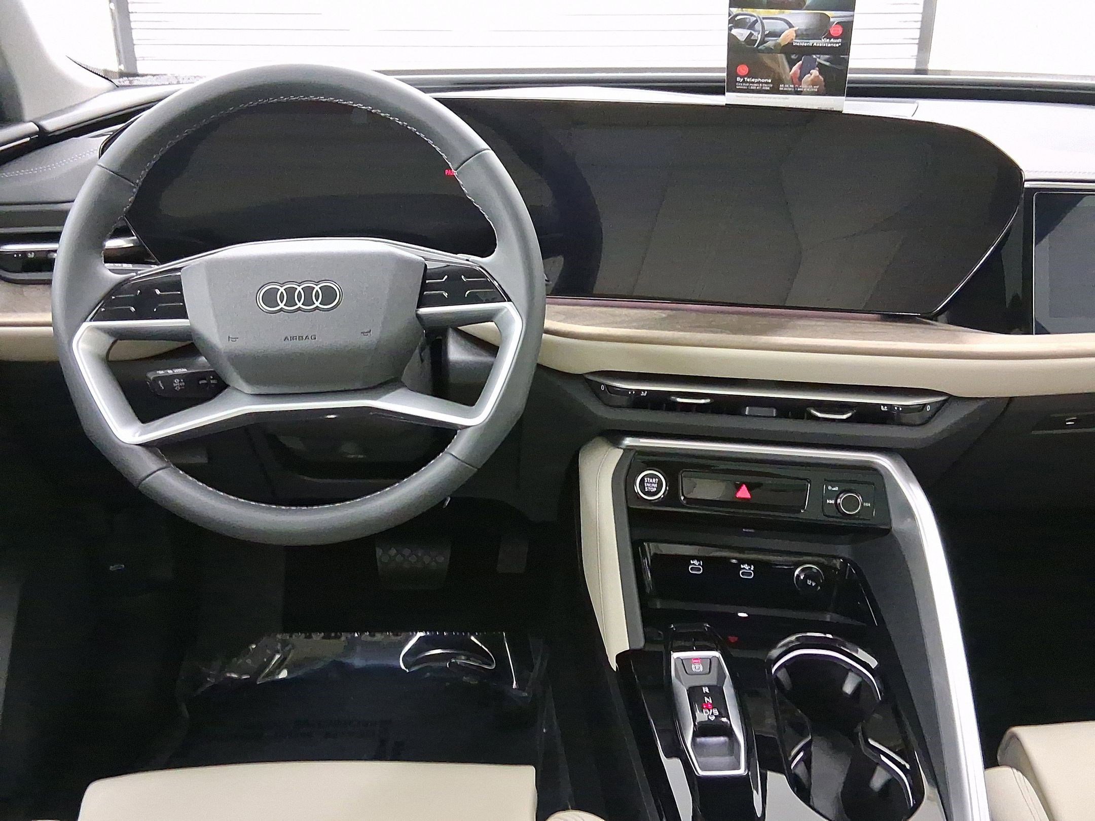 2025 Audi Q5 2.0T Prestige photo 3