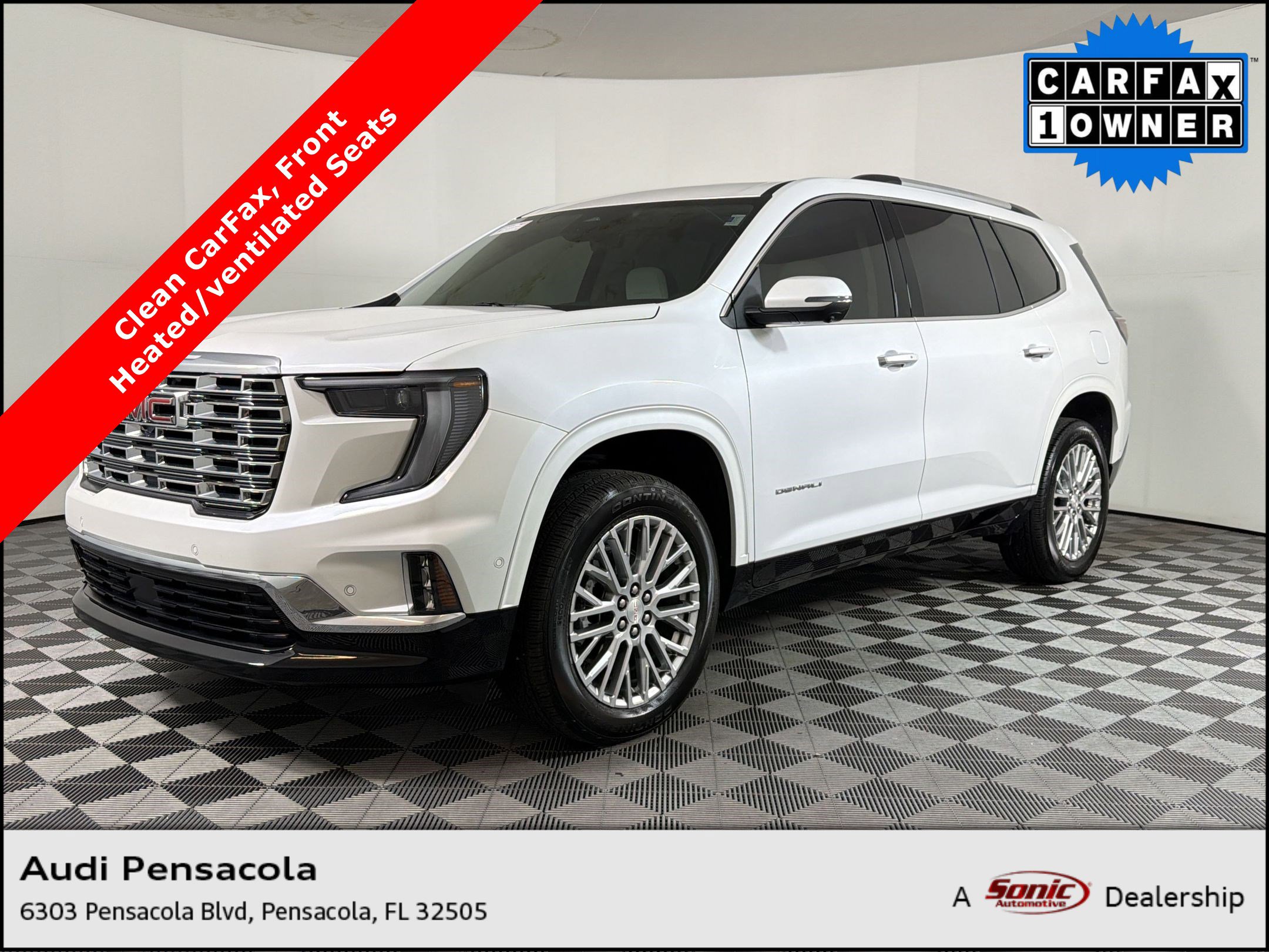 2024 GMC Acadia Denali FWD's photo