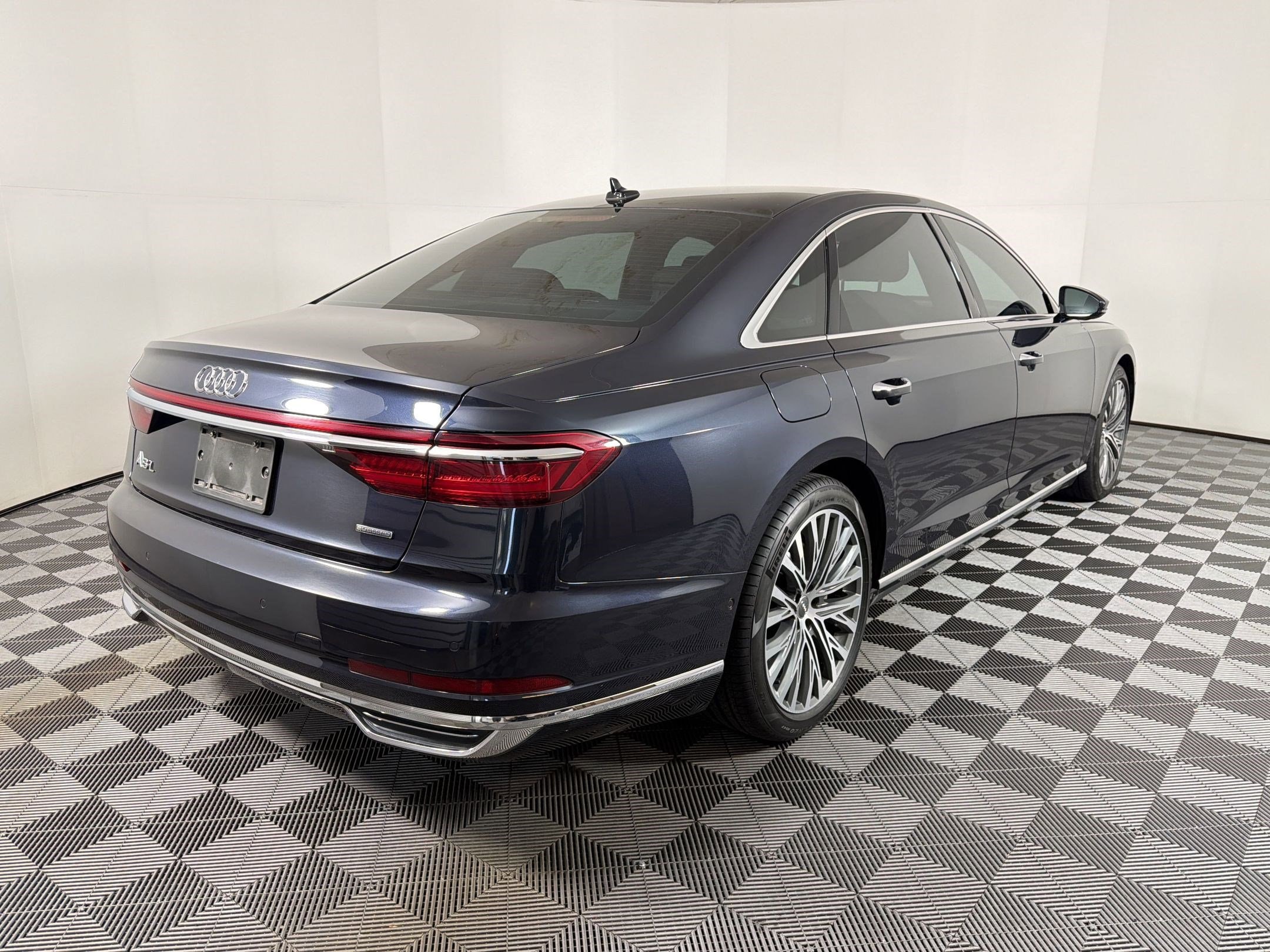 A8 L 55 Sedan