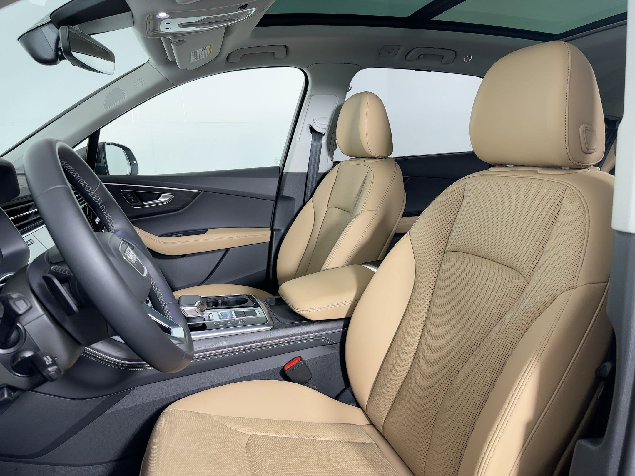 2025 Audi Q7 45 Premium photo 4