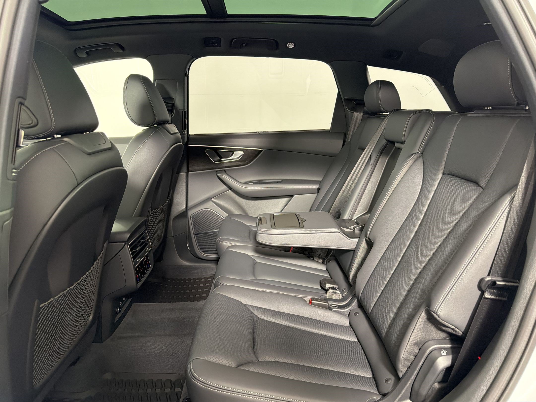 2026 Audi Q7 S Line Premium Plus - Photo 13