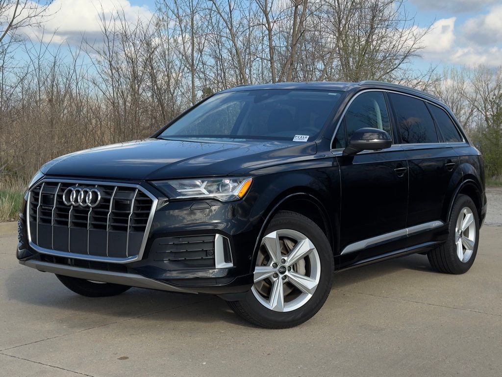 2023 Audi Q7 45 Premium