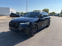 2025 Audi Q7 55 Premium SUV