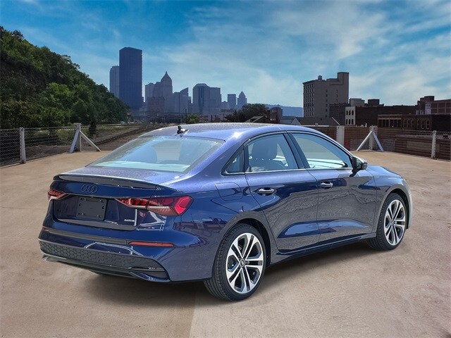 2025 Audi A3 Premium Plus 40 TFSI Quattro photo 3