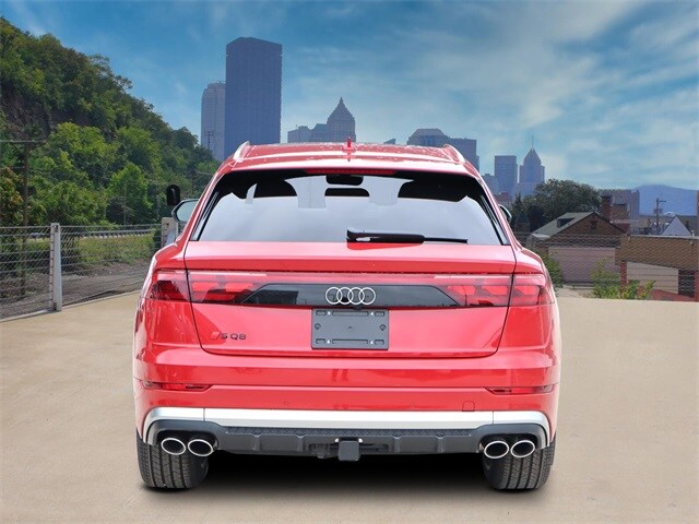 2025 Audi SQ8 Prestige photo 4