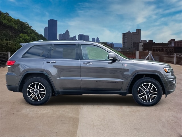Used 2019 Jeep Grand Cherokee Trailhawk with VIN 1C4RJFLT9KC733503 for sale in Pittsburgh, PA