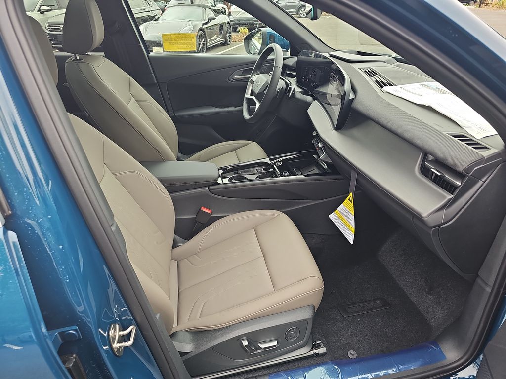 2026 Audi Q3 Base - Photo 11
