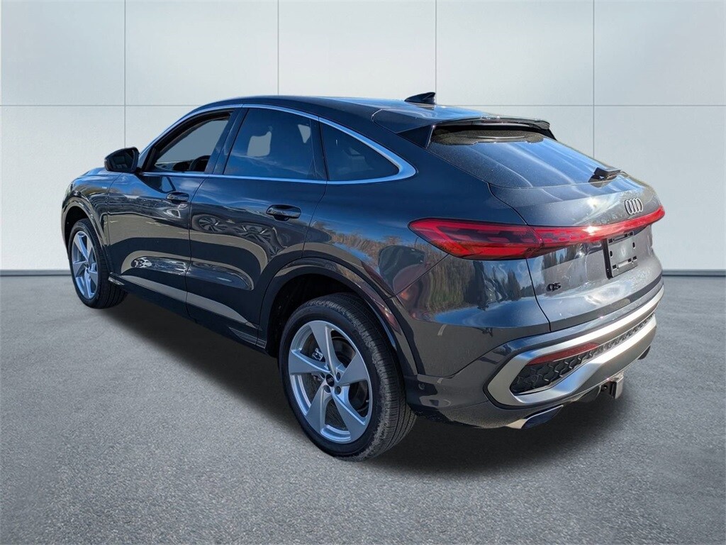 2025 Audi Q5 2.0T Premium Plus photo 4