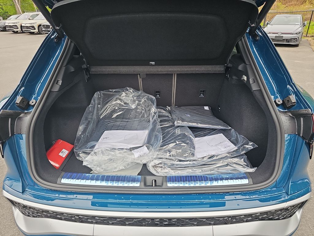 2026 Audi Q3 Base - Photo 23