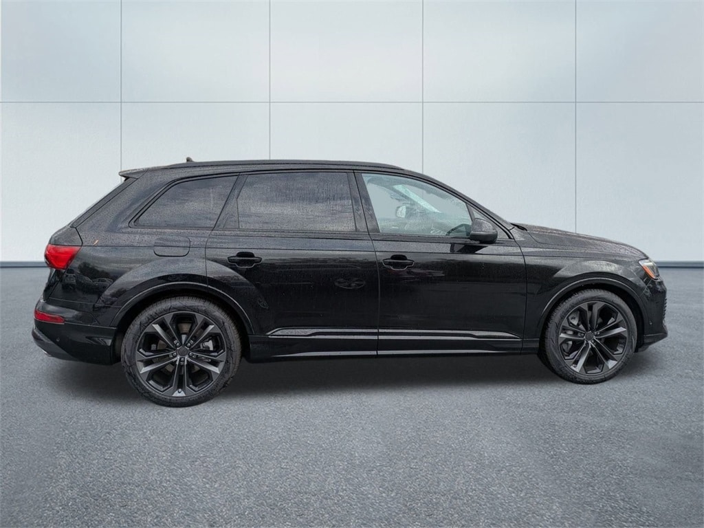 New 2026 Audi Q7 55 Premium Plus SUV