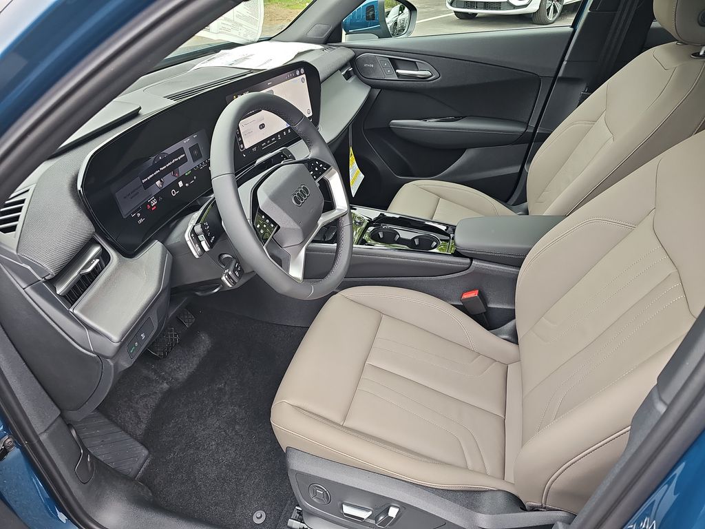 2026 Audi Q3 Base - Photo 10
