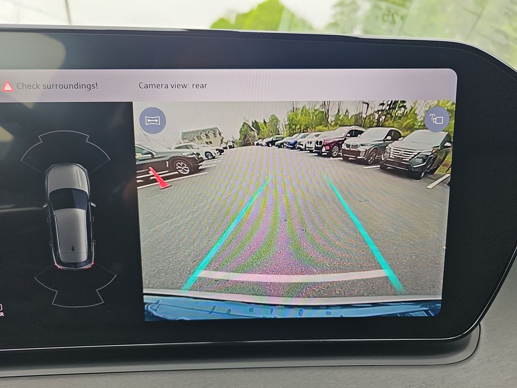2026 Audi Q3 Base - Photo 16