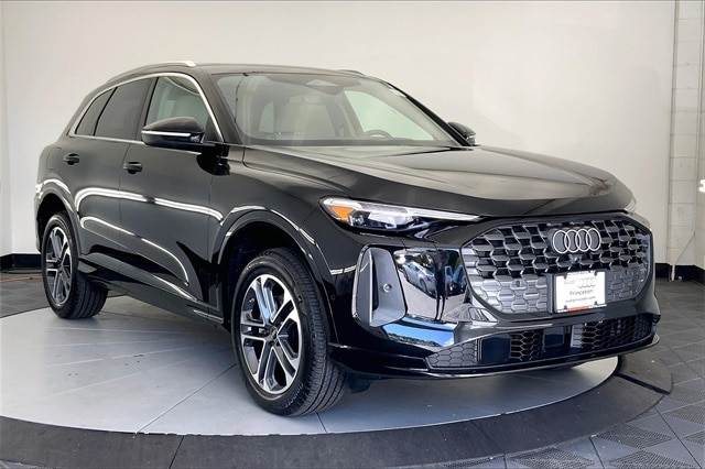 2025 Audi New Q5 Premium Plus's photo