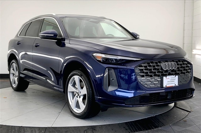 2025 Audi New Q5 Premium Plus's photo