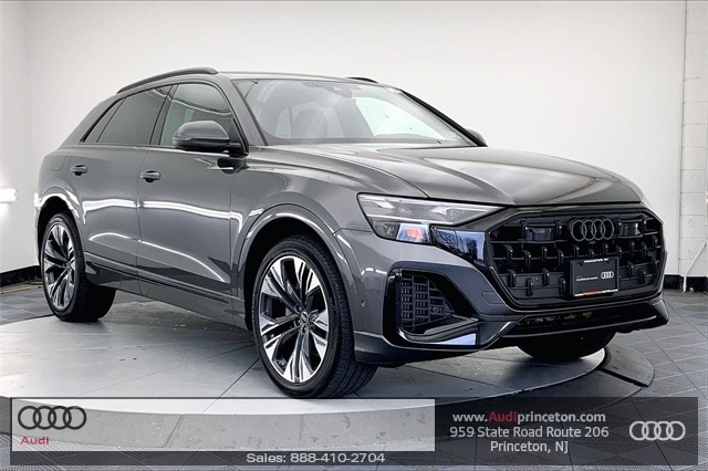 2025 Audi Q8 Premium Plus's photo