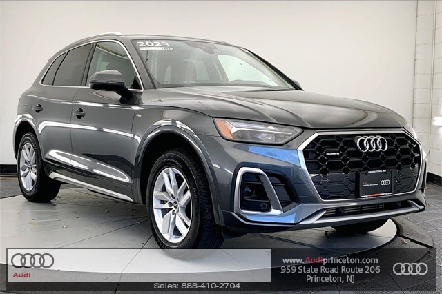 2023 Audi Q5 Premium's photo