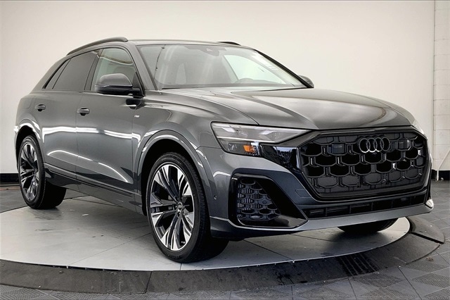 2026 Audi Q8 Premium Plus's photo