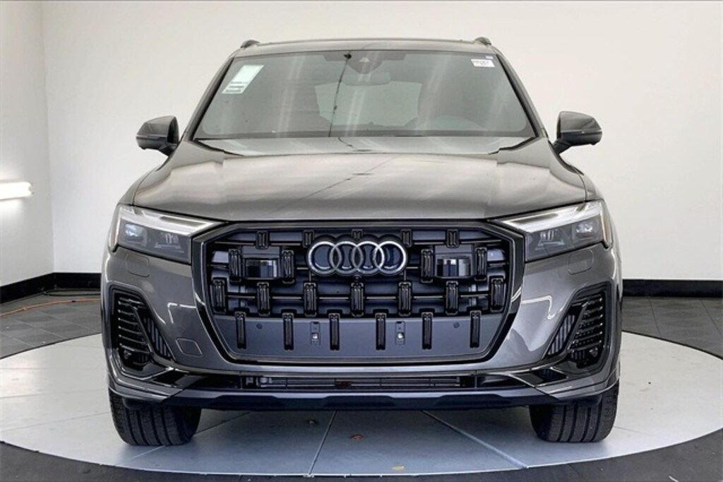 New 2026 Audi Q7 Premium SUV