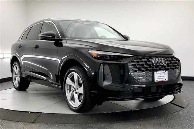 2025 Audi New Q5 Prestige's photo