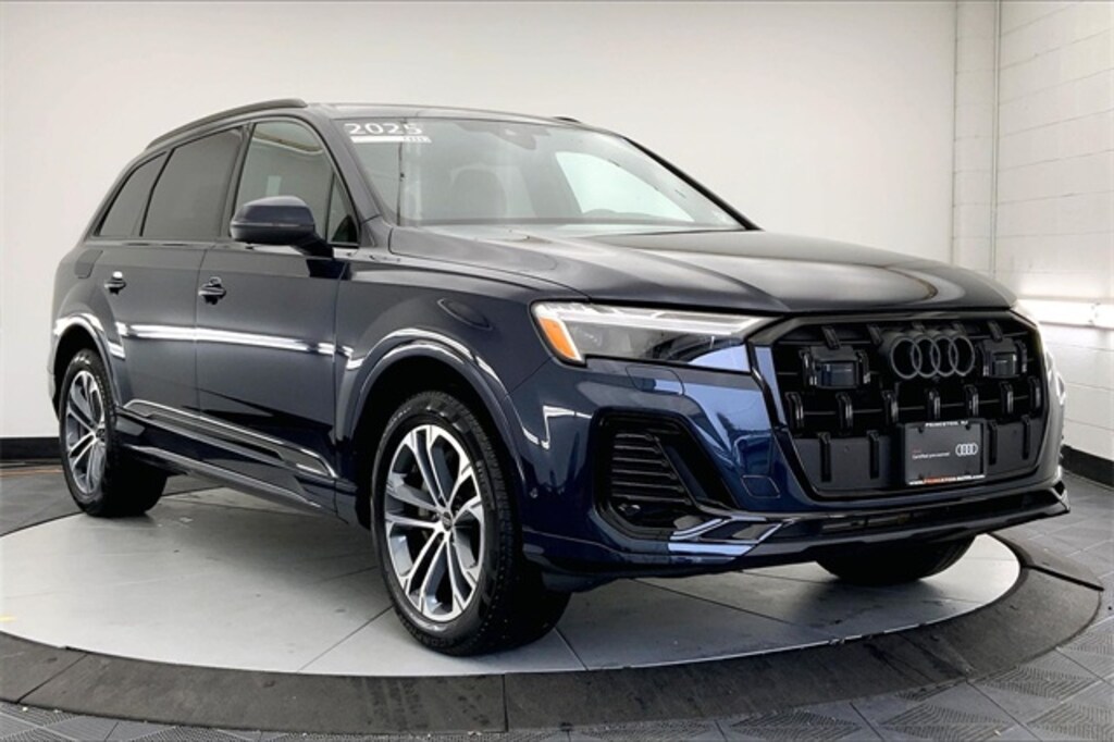 Certified 2025 Audi Q7 Premium Plus 45 TFSI quattro