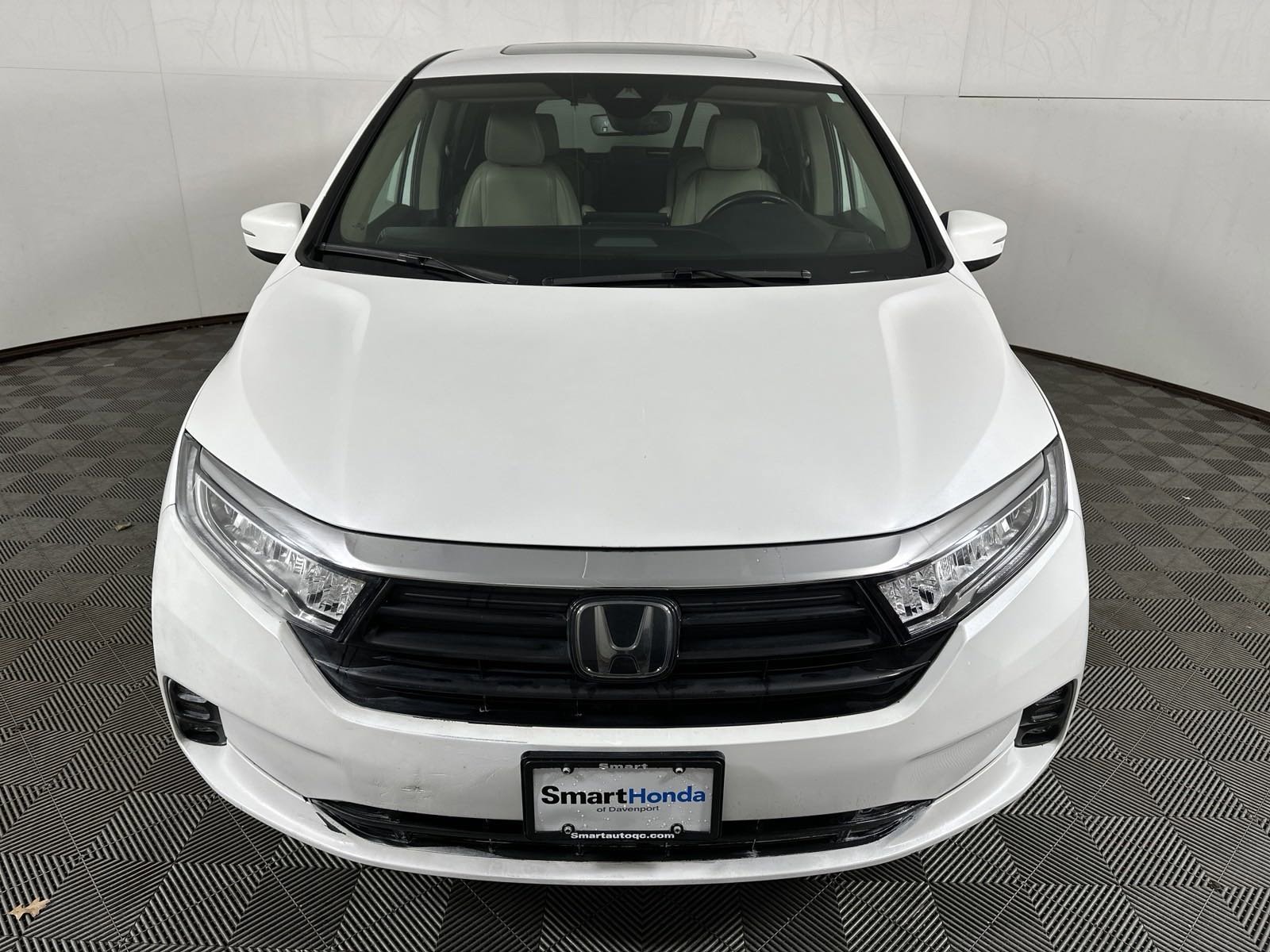 Used 2022 Honda Odyssey EX-L with VIN 5FNRL6H72NB001369 for sale in Davenport, IA