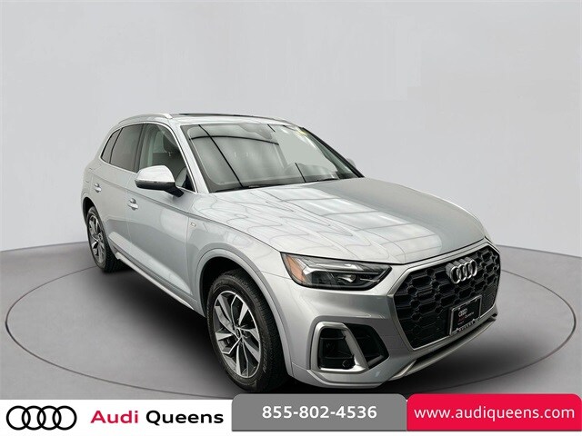 2022 Audi Q5 S line Premium photo 3