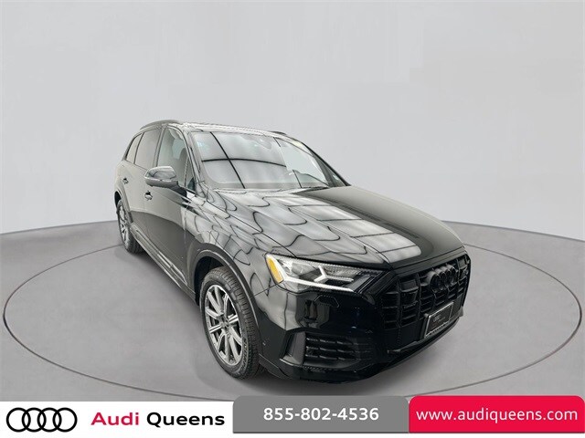 2022 Audi Q7 45 Premium Plus photo 3