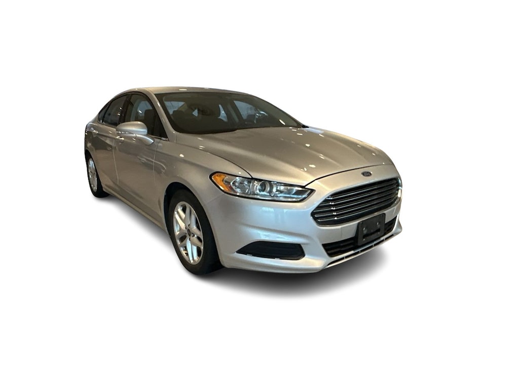 Used 2016 Ford  SE FWD w/ AS IS | Bluetooth / Sedan