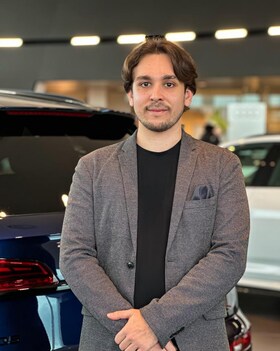 Staff member Kristofer Querin from 15fb58600cc5