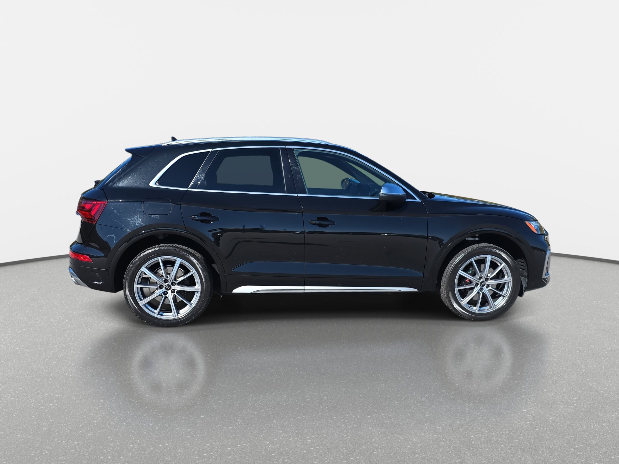 2022 Audi SQ5 Premium Plus photo 4
