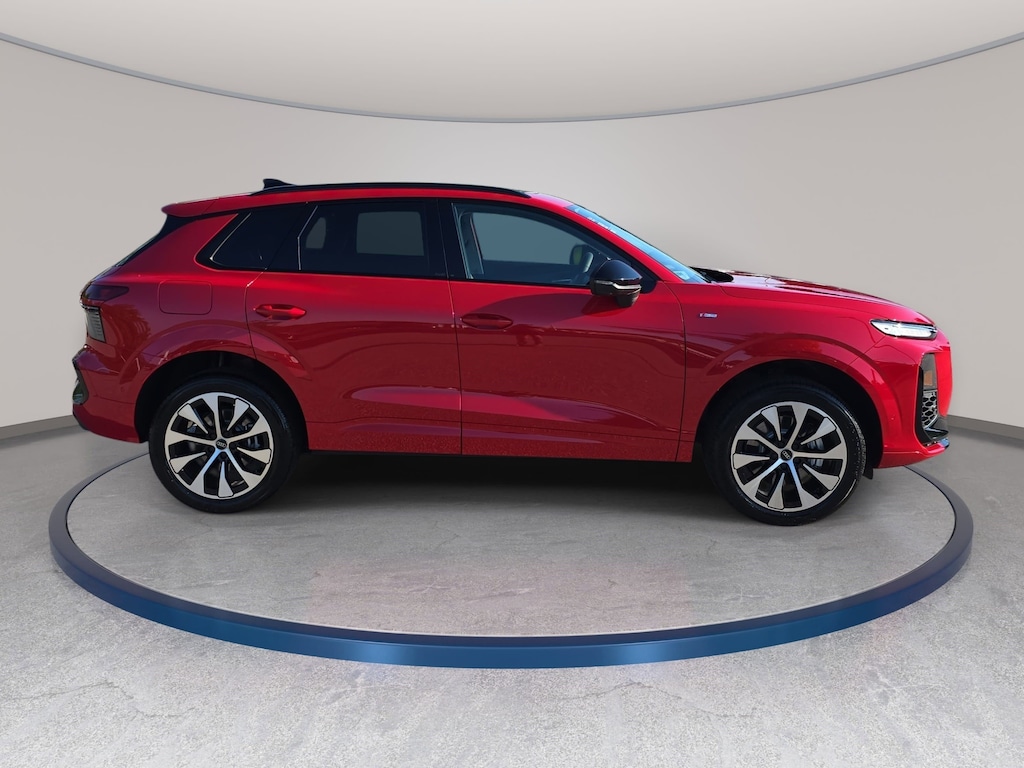 New 2026 Audi Q3 S line SUV