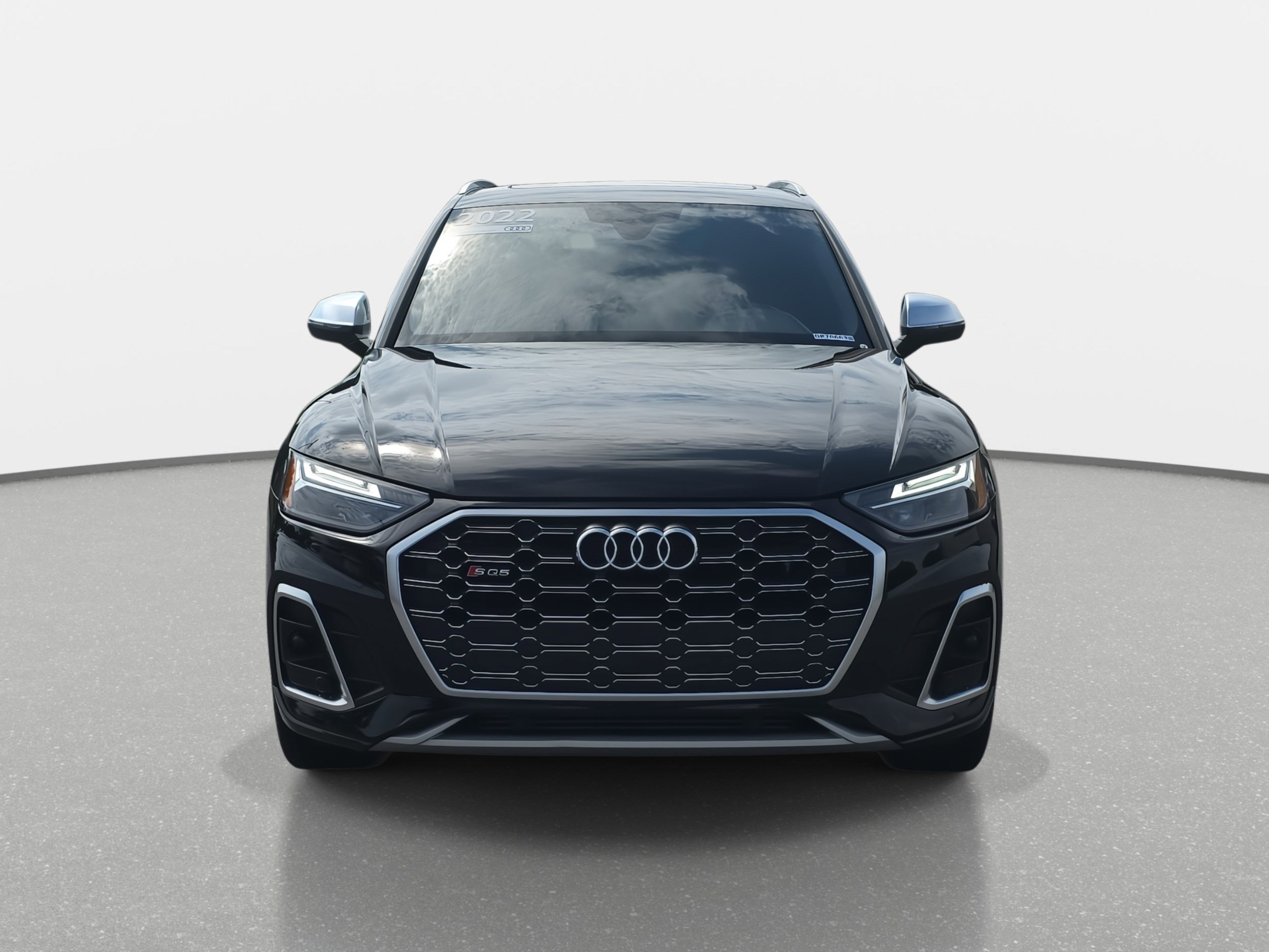 2022 Audi SQ5 Premium photo 2