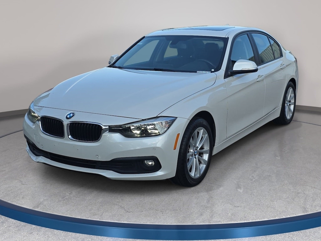 Used 2017 BMW 320i 320i xDrive Sedan