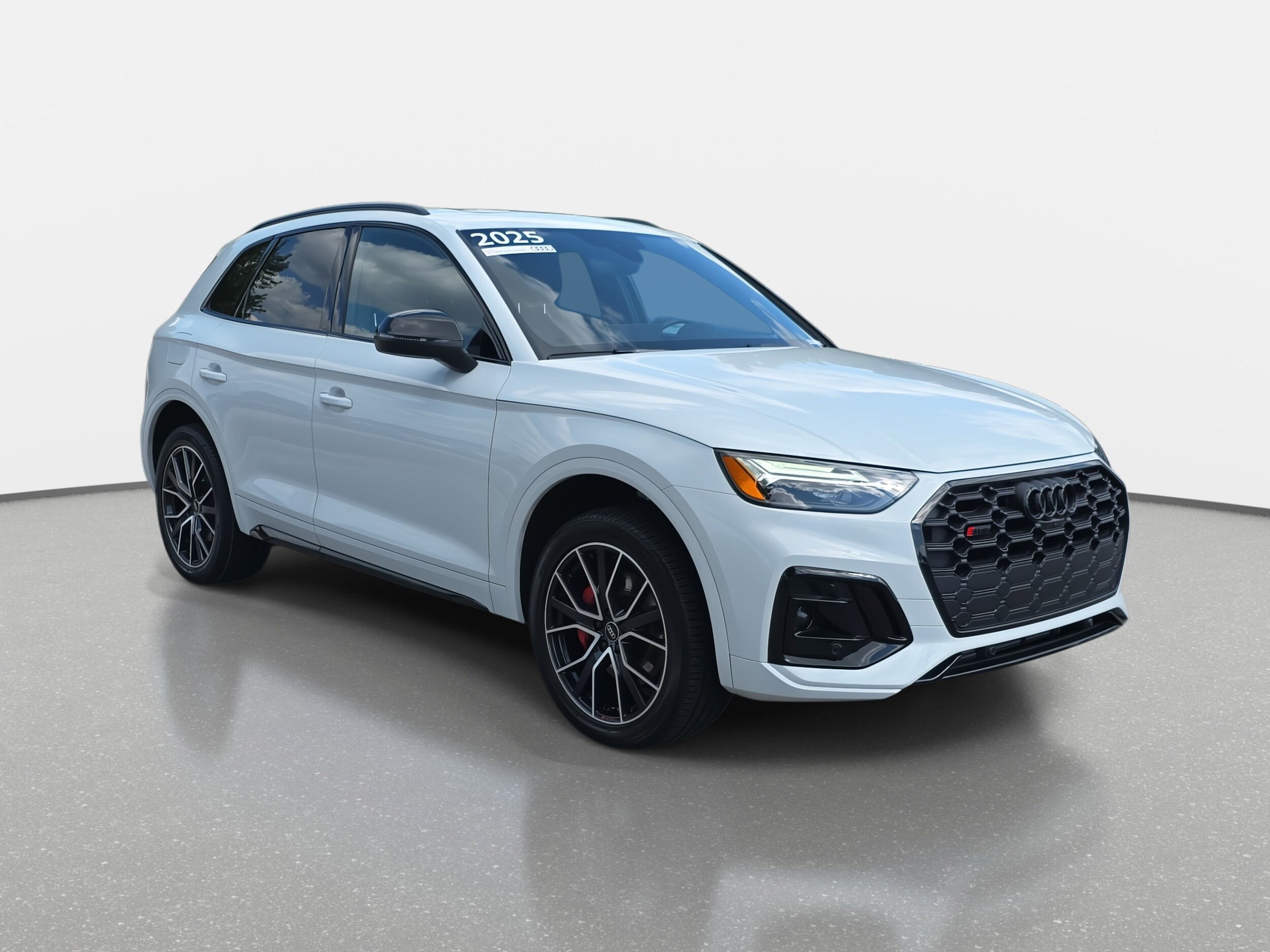 2025 Audi SQ5 Premium Plus photo 3