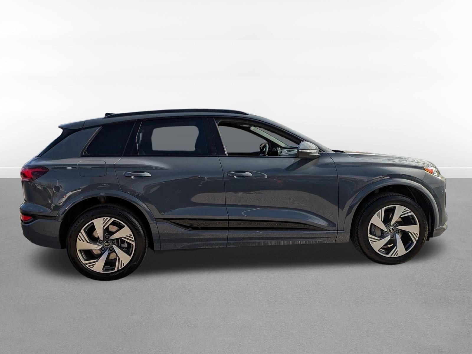 2025 Audi Q6 E-tron Premium photo 4