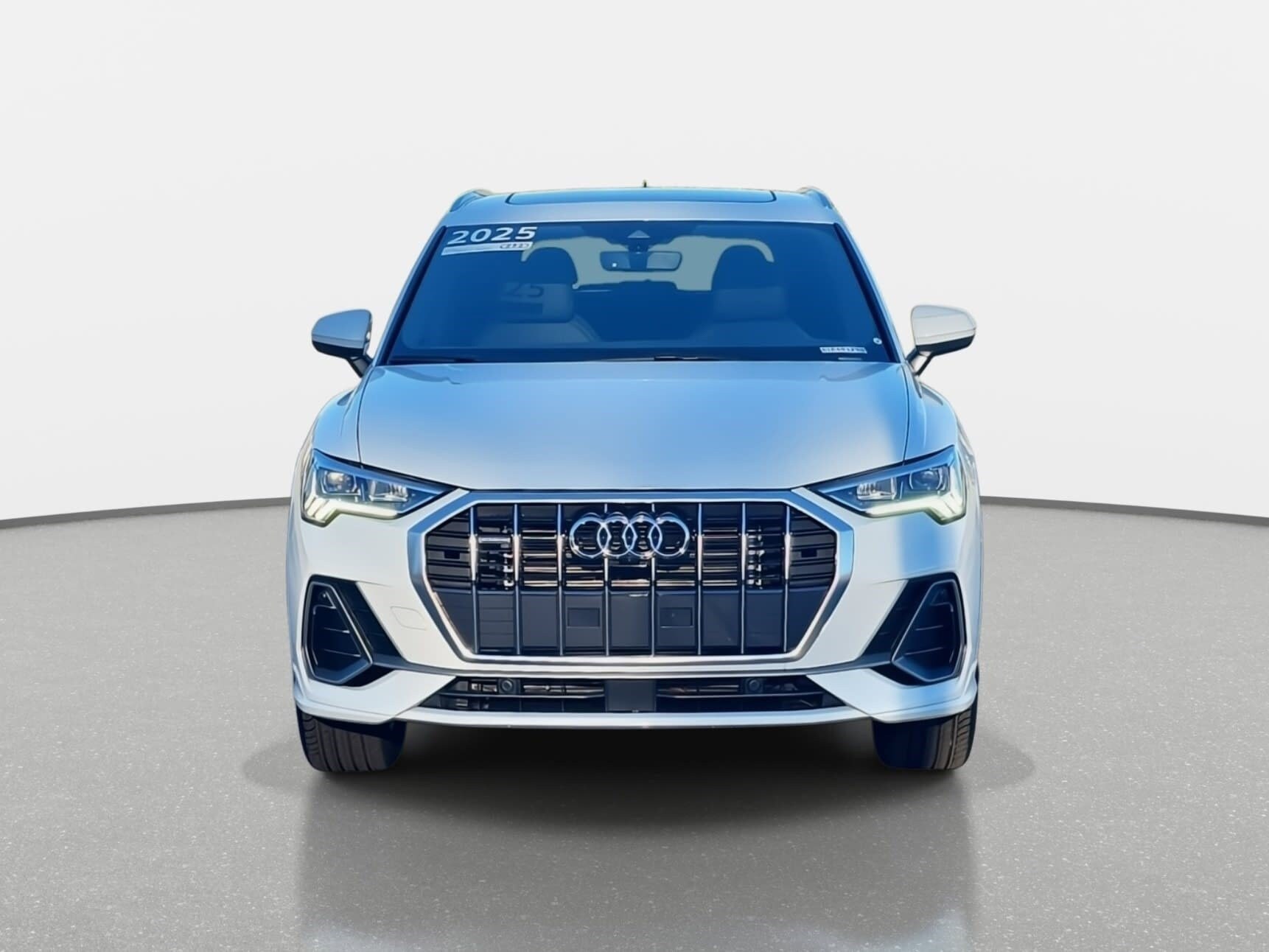 2025 Audi Q3 S line Premium Plus photo 2