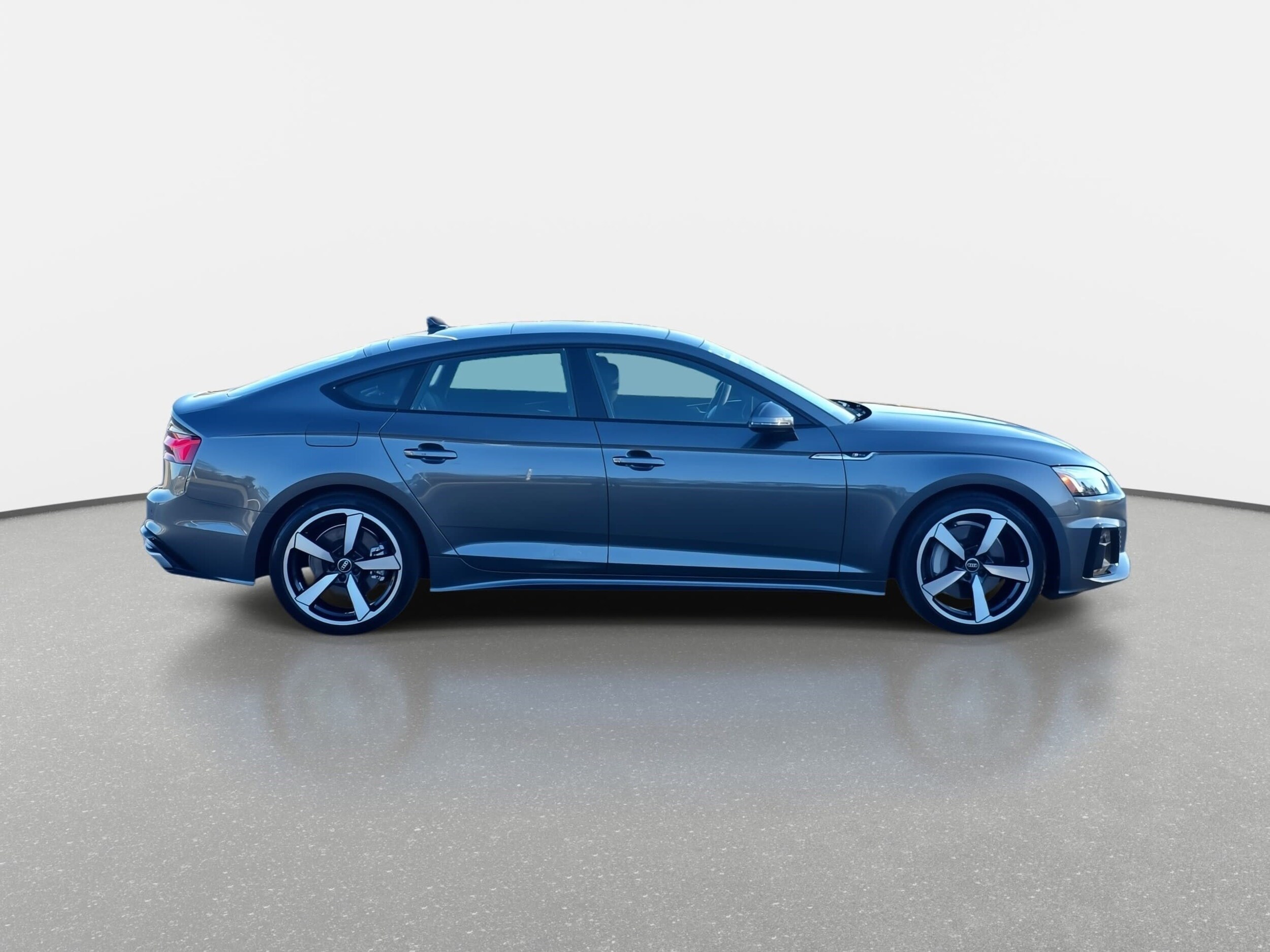 2025 Audi A5 S line Premium Plus photo 4