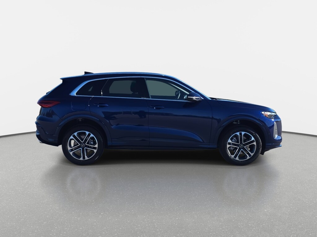 New 2025 Audi Q5 2.0T Premium SUV