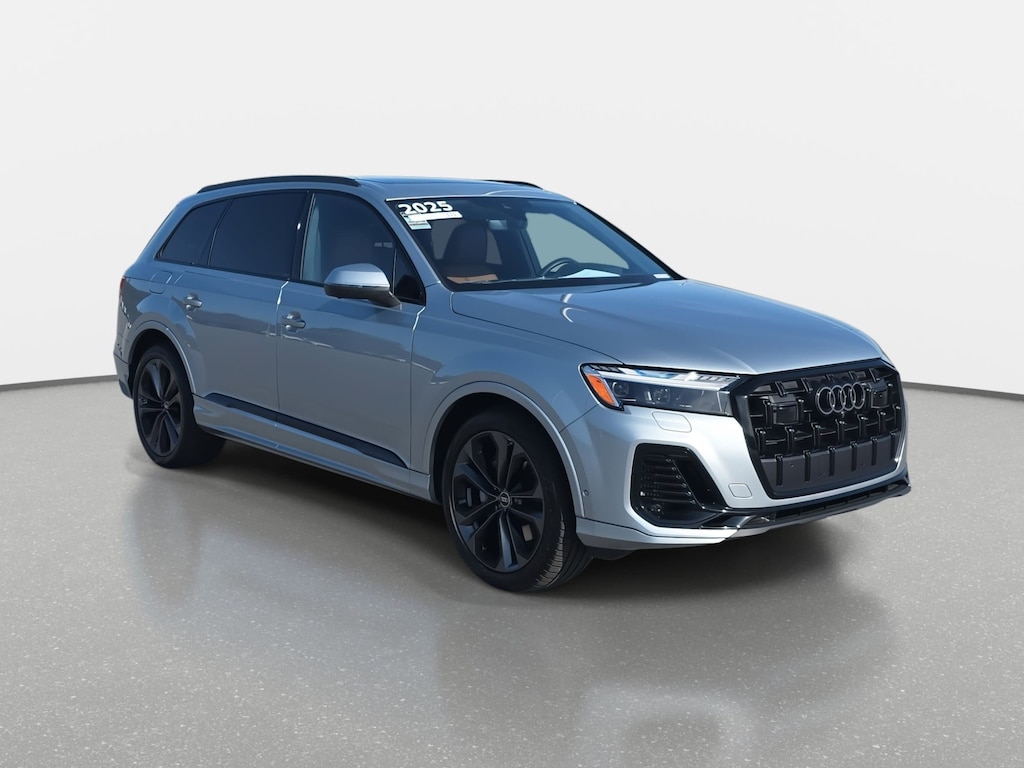 Certified 2025 Audi Q7 Prestige SUV