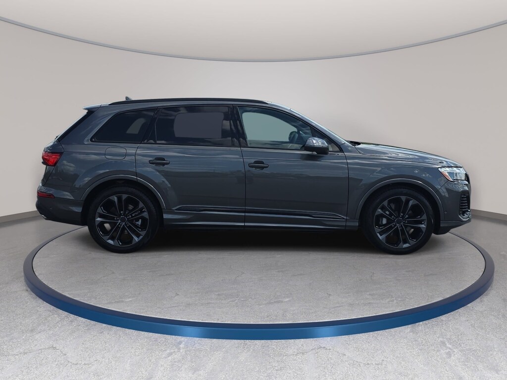 New 2026 Audi Q7 SUV