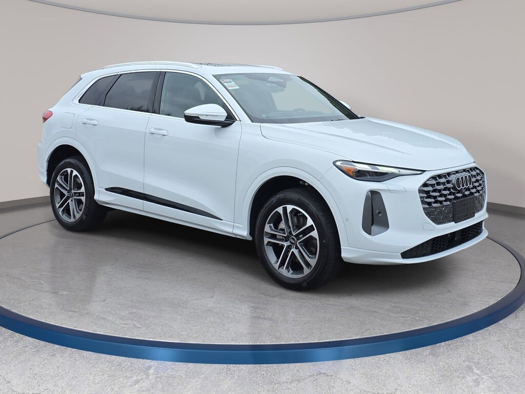 New 2025 Audi Q5 Premium SUV