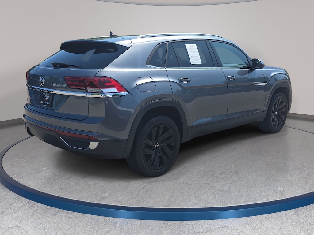 Used 2023 Volkswagen Atlas Cross Sport 2.0T SE w/Technology SUV