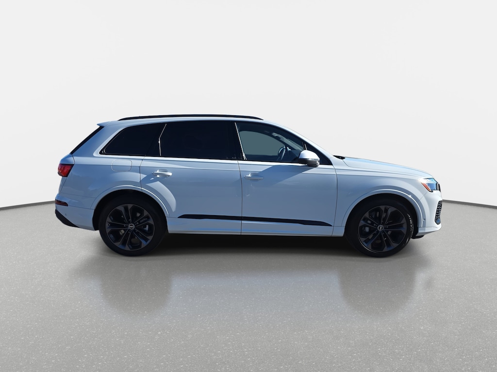 New 2026 Audi Q7 55 Premium SUV