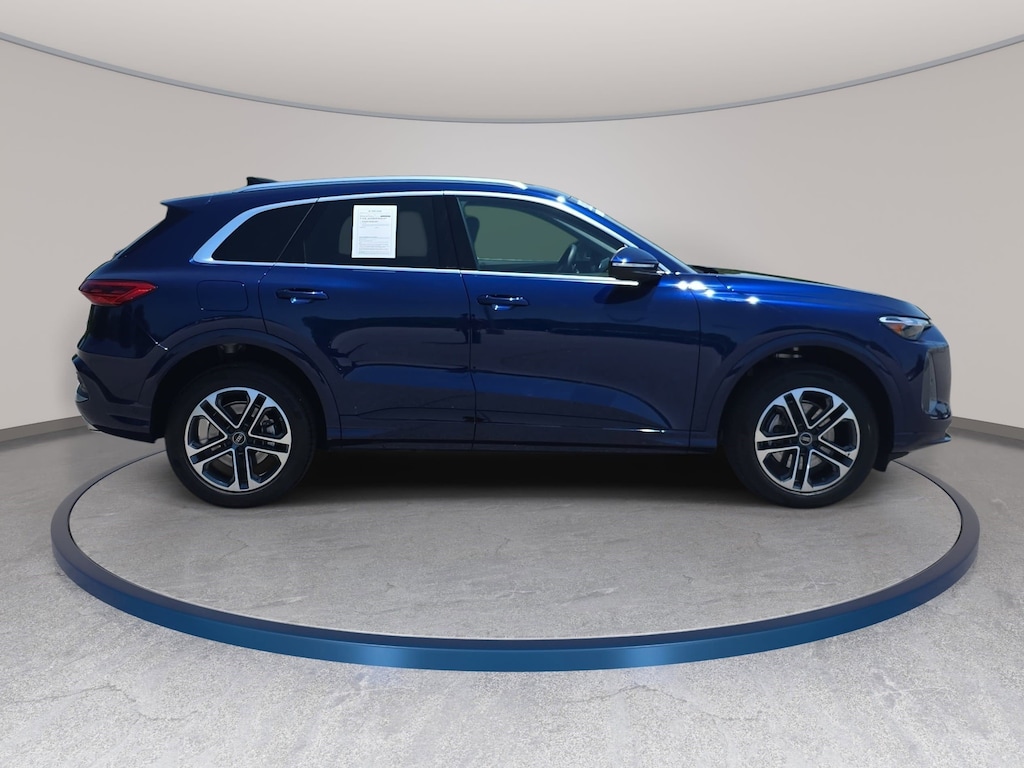 Certified 2025 Audi Q5 Premium SUV