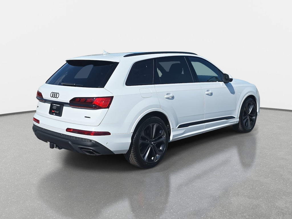 New 2026 Audi Q7 55 Prestige SUV