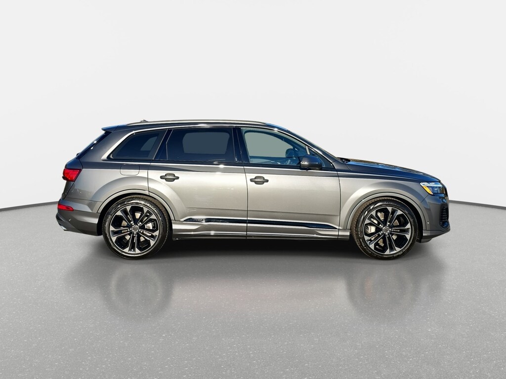 New 2026 Audi Q7 55 Premium SUV