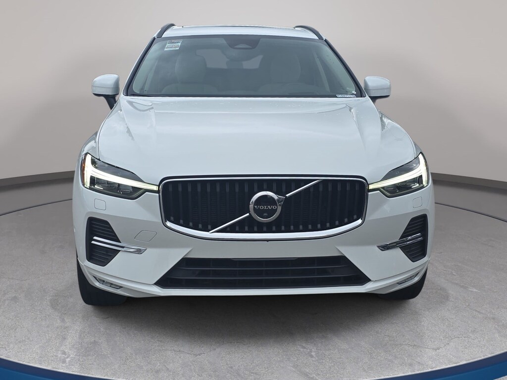 Used 2022 Volvo XC60 Momentum SUV