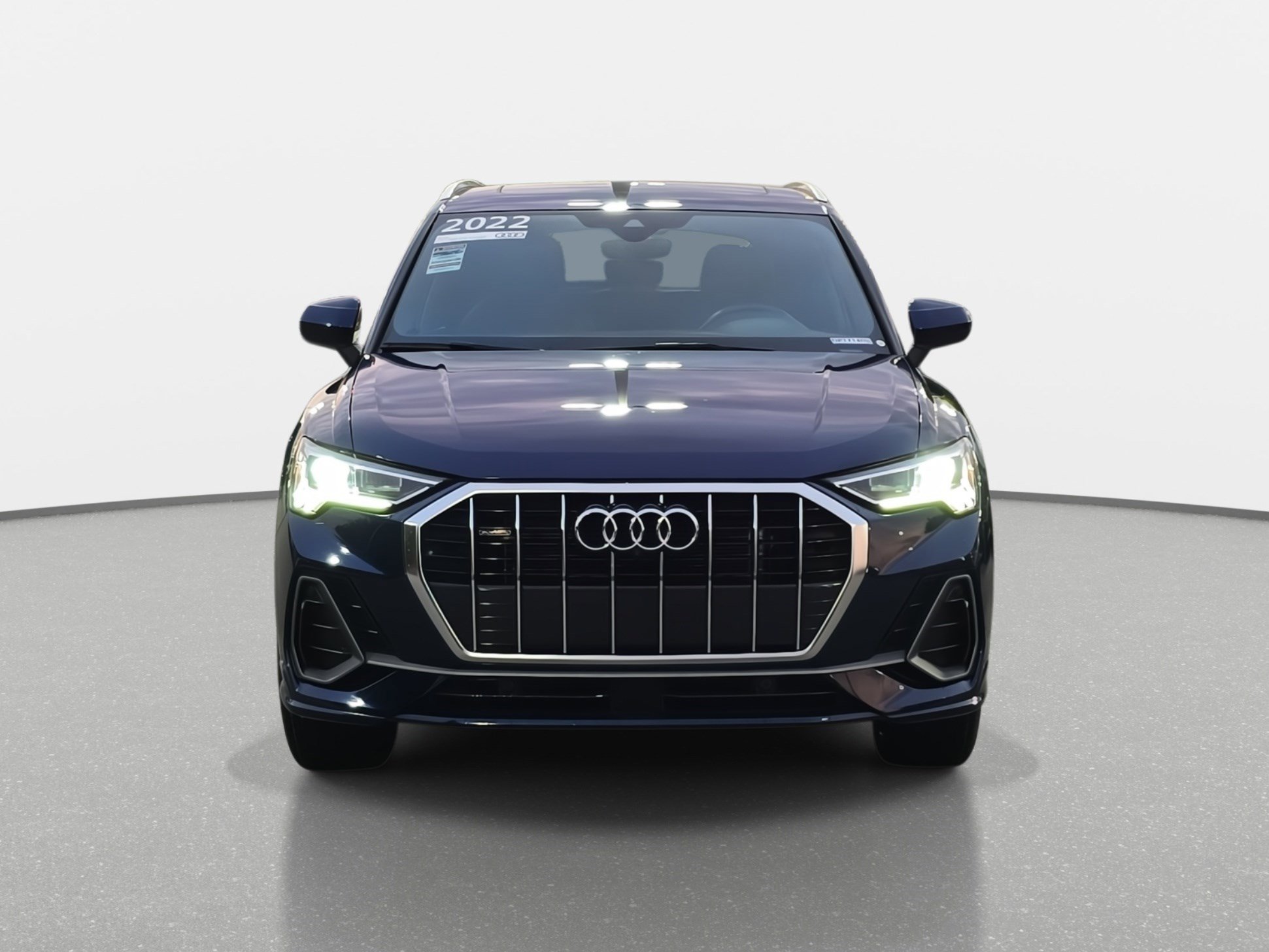 2022 Audi Q3 S line Premium Plus photo 2