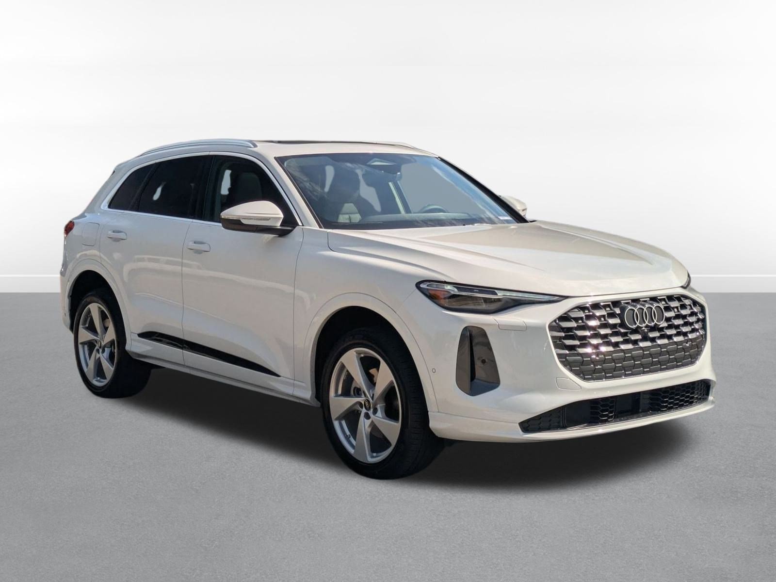 2025 Audi Q5 2.0T Premium Plus photo 3